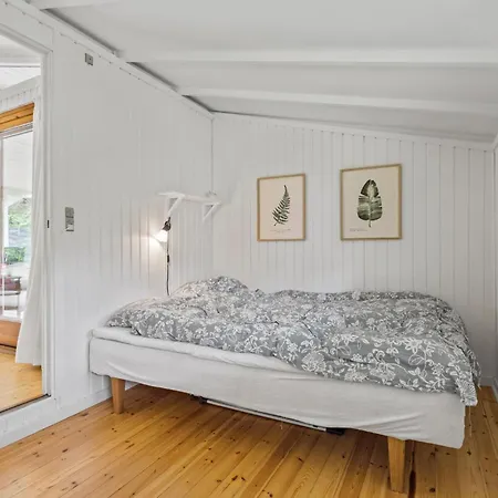 別荘 3 Bedroom Lovely In Melby