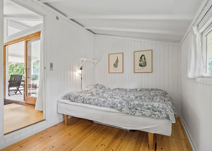 別荘 3 Bedroom Lovely In Melby