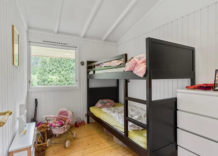 3 Bedroom Lovely In 別荘 Melby