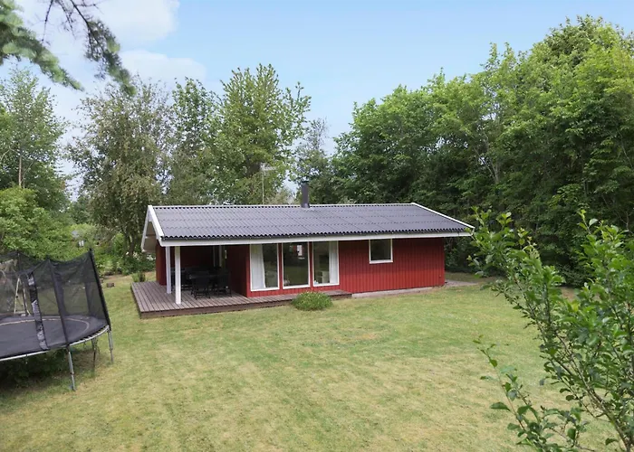 3 Bedroom Lovely In Melby